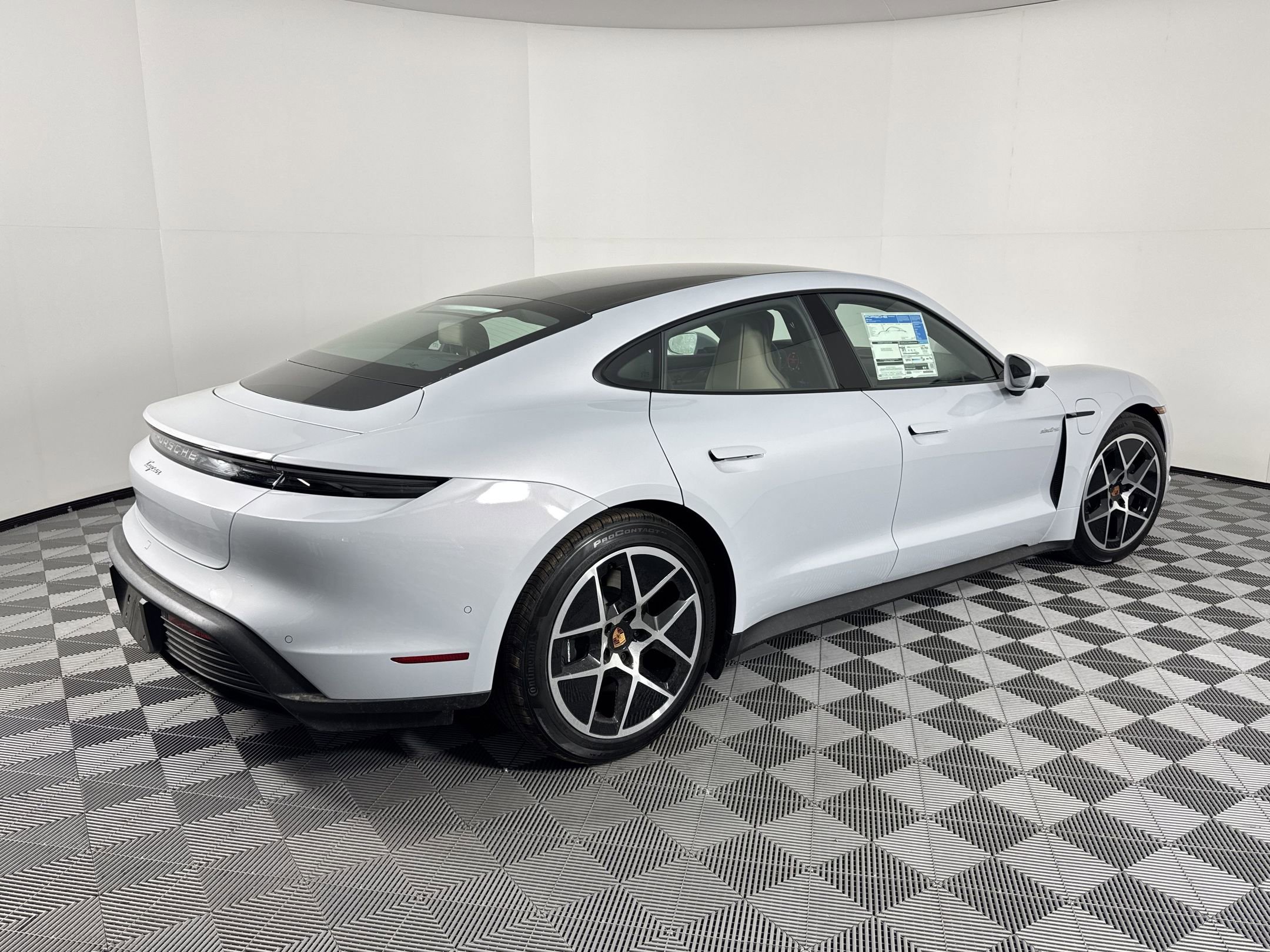 New 2026 Porsche Taycan image 9