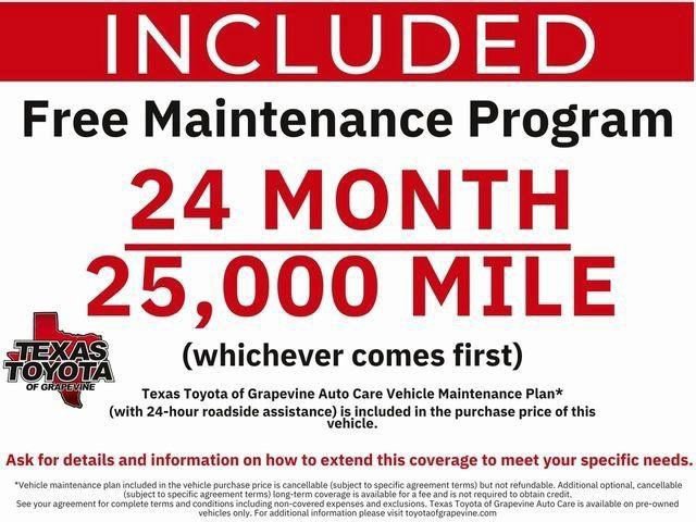 Used 2025 Toyota Camry SE FWD image 3