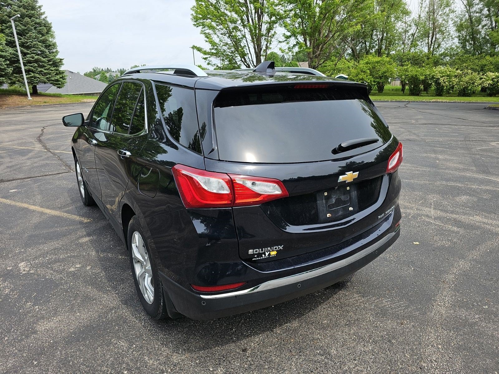 Used 2020 Chevrolet Equinox Premier AWD/4WD image 3