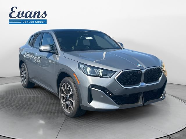 New 2025 BMW X2 xDrive28i w/ Technology Package AWD/4WD image 9