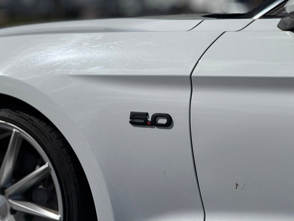 Used 2018 Ford Mustang GT Premium image 21