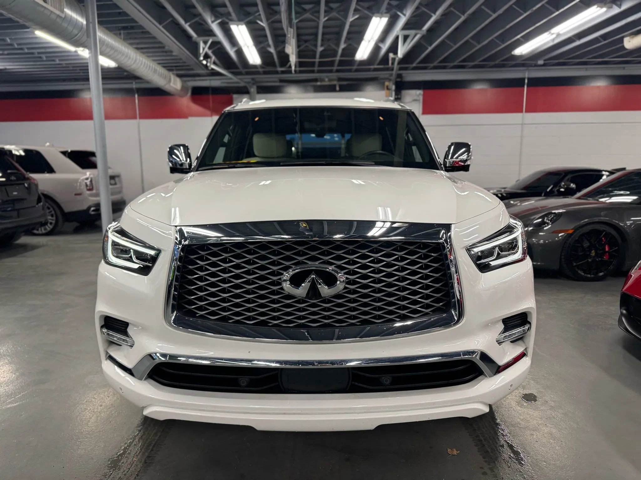 Used 2023 INFINITI QX80 Sensory w/ Cargo Package image 2