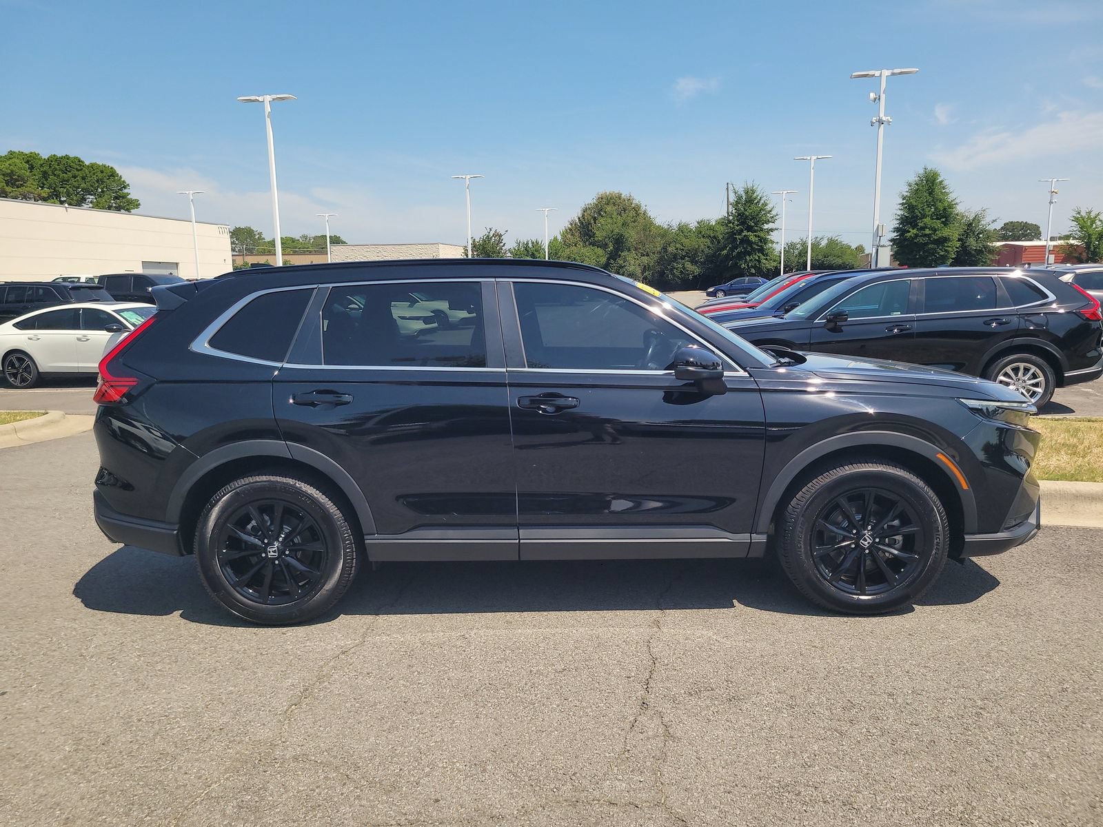 Used 2024 Honda CR-V Sport-L image 2