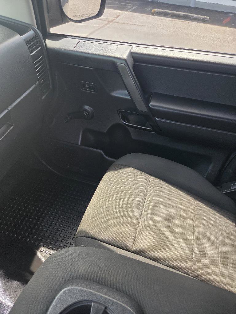 Used 2014 Nissan Titan S RWD image 14