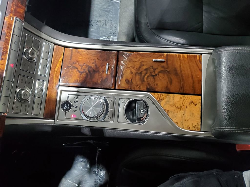 Used 2009 Jaguar XF Luxury image 30