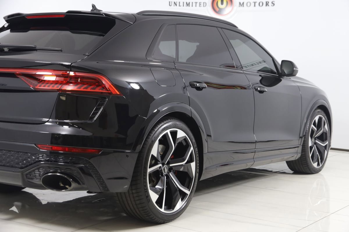 Used 2023 Audi RS Q8 w/ Black Optic Package AWD/4WD image 58