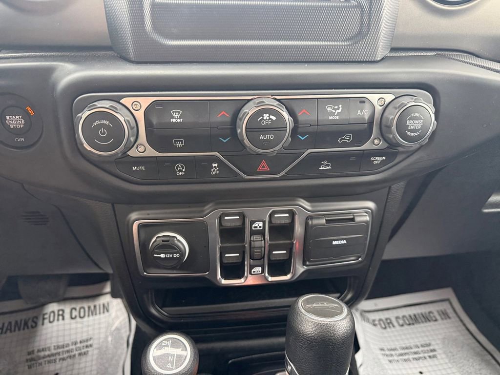 Used 2021 Jeep Gladiator Sport image 22