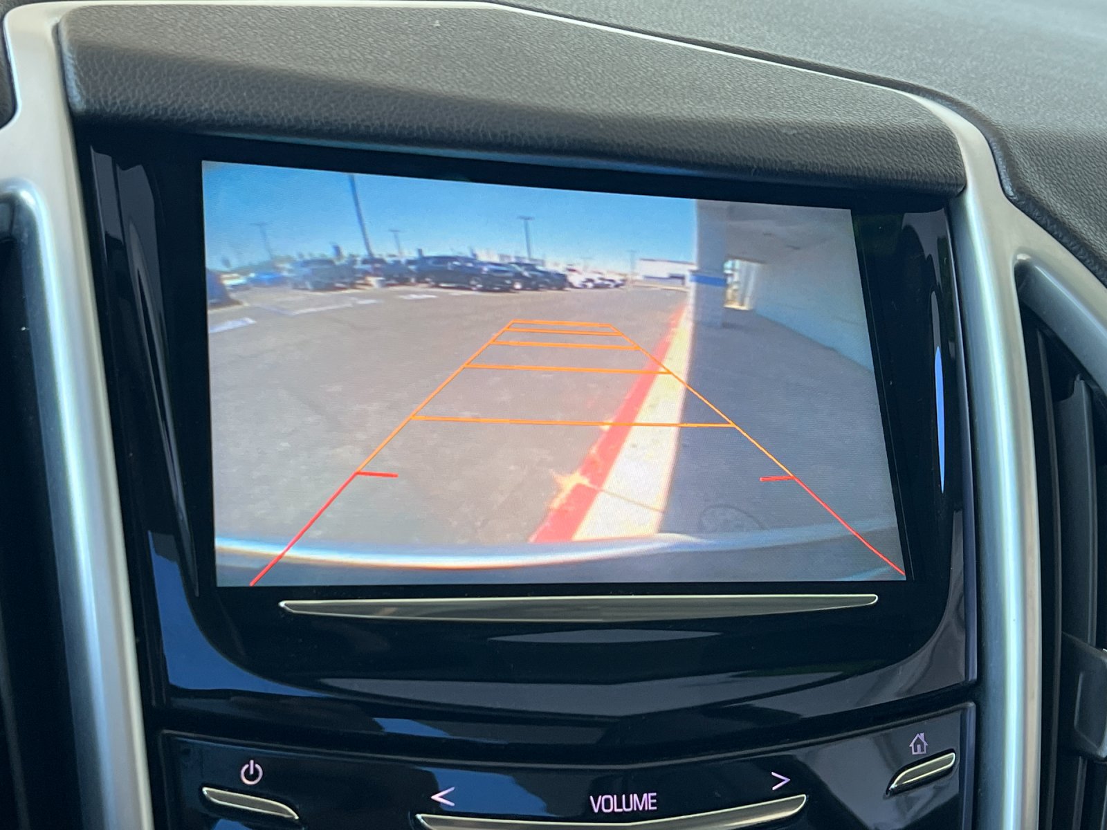 Used 2015 Cadillac SRX Luxury FWD image 18