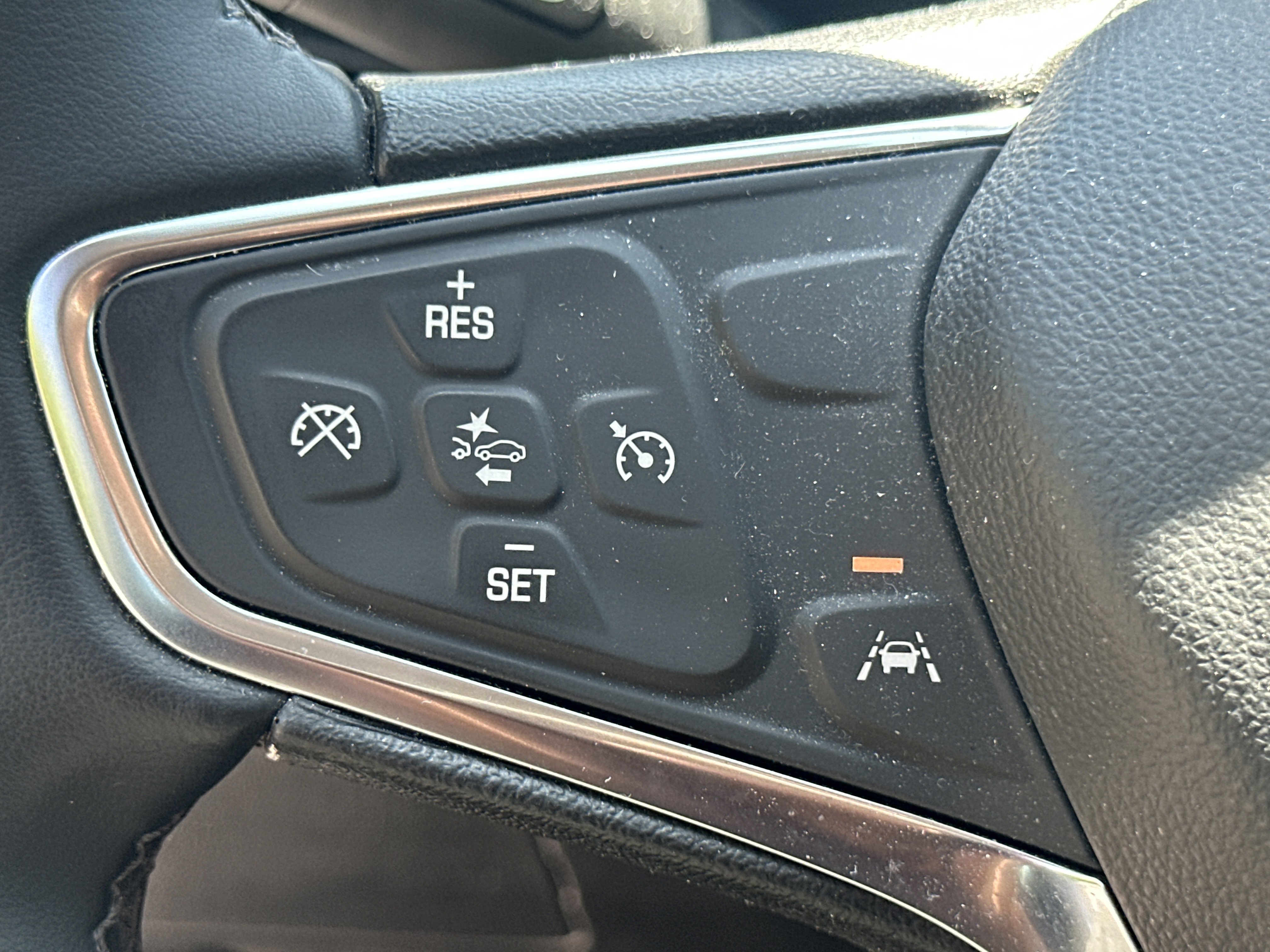 Used 2024 Chevrolet Malibu RS w/ LPO, Floor Liner Package FWD image 24