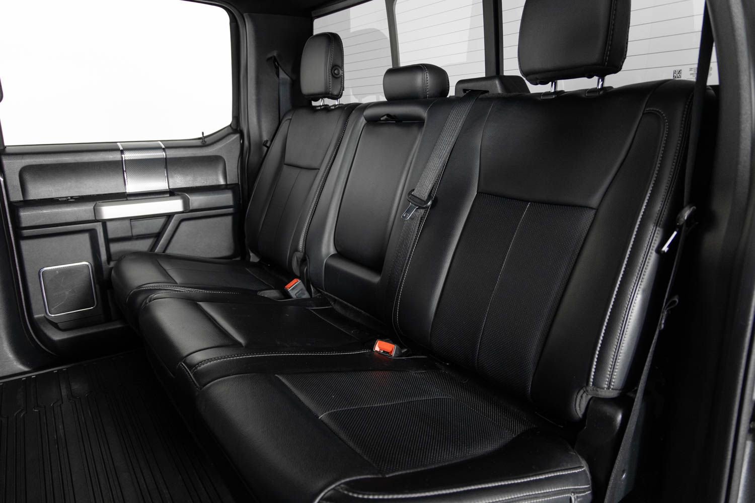 Used 2019 Ford F150 Lariat w/ Equipment Group 502A Luxury image 17