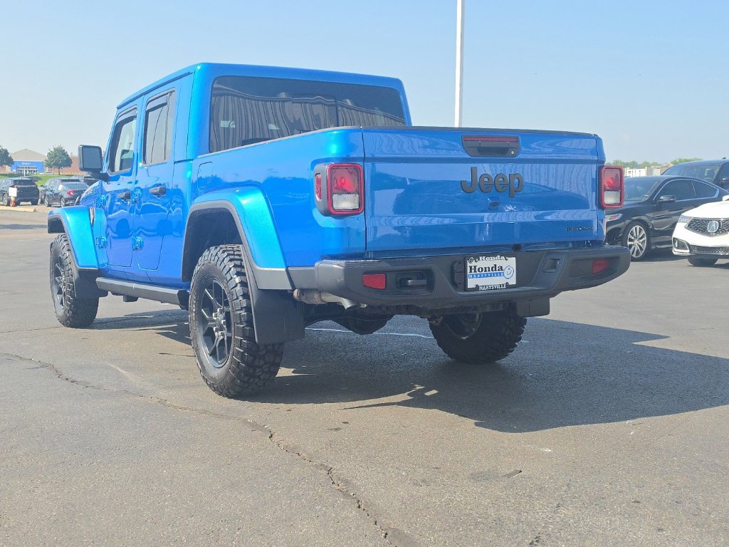 Used 2025 Jeep Gladiator Sport AWD/4WD image 5