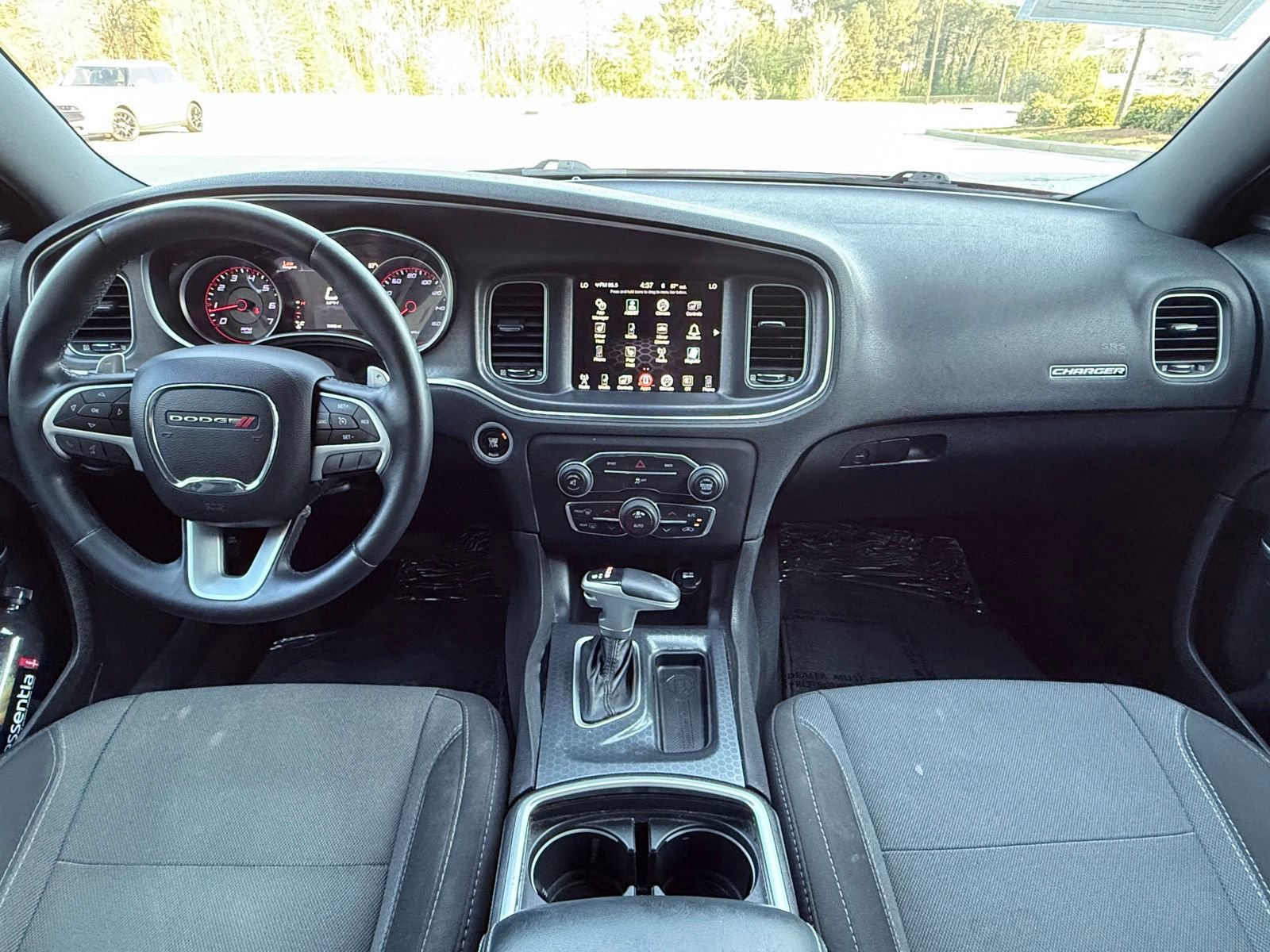 Used 2015 Dodge Charger R/T image 23