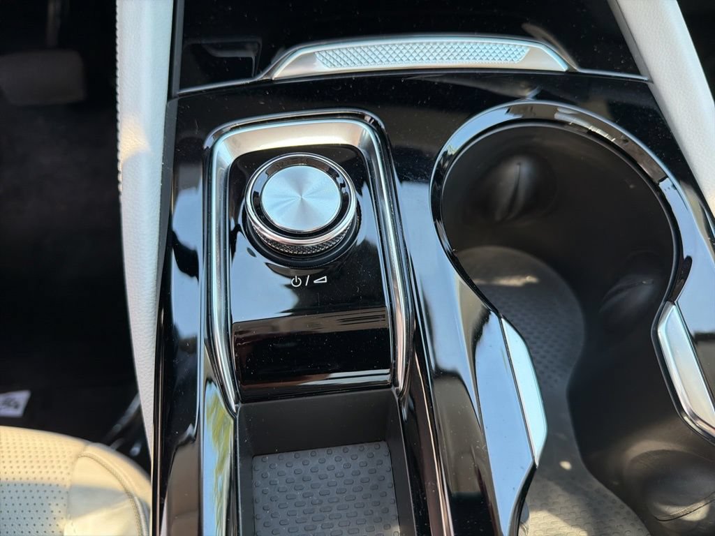 Used 2024 Buick Envision Avenir AWD/4WD image 68