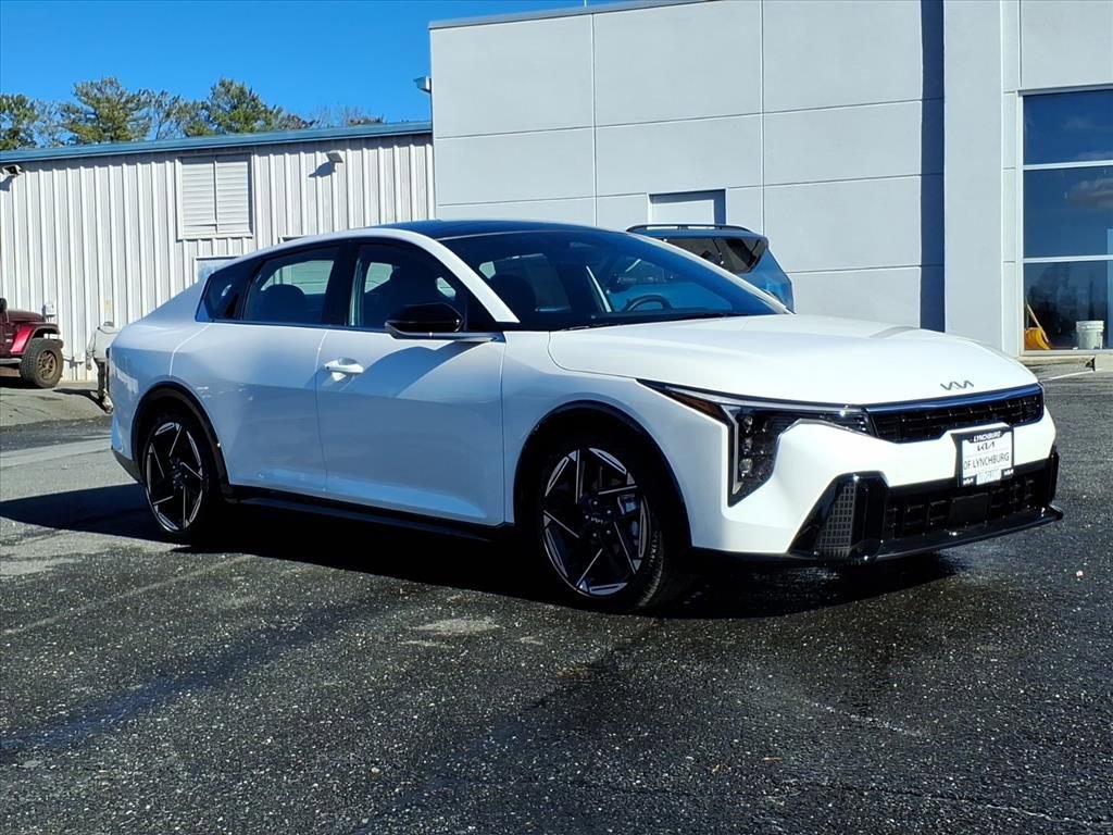 New 2025 Kia K4 GT-Line w/ GT-Line Premium Package image 1