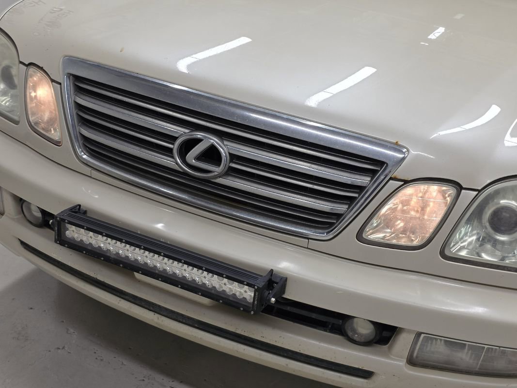 Used 2004 Lexus LX 470 4WD image 42