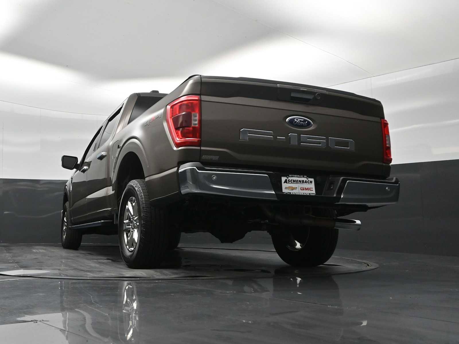 Used 2021 Ford F150 XLT w/ Equipment Group 302A High AWD/4WD image 23