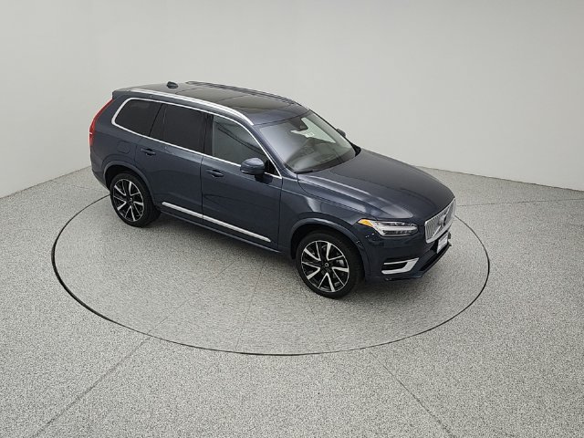 Used 2025 Volvo XC90 B5 Plus w/ Protection Package Premier AWD/4WD image 11