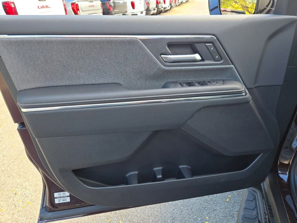 New 2026 GMC Sierra EV Elevation image 22