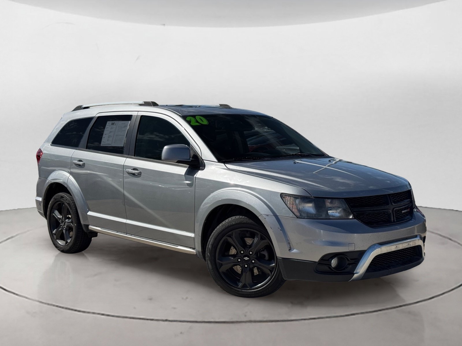 Used 2020 Dodge Journey Crossroad FWD image 2
