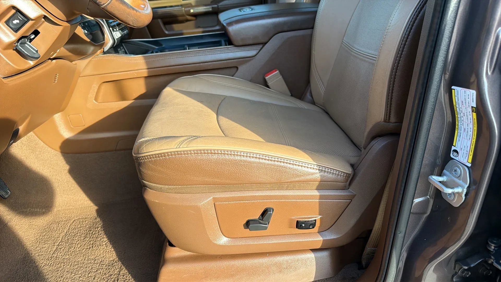 Used 2019 RAM 3500 Limited w/ Max Tow Package AWD/4WD image 89