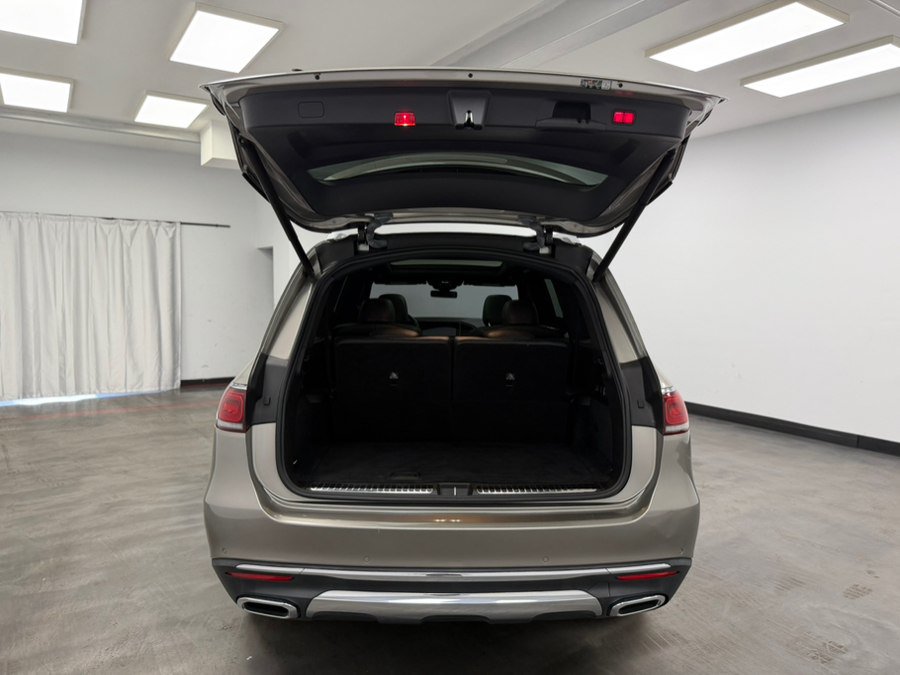 Used 2022 Mercedes-Benz GLS 450 4MATIC image 24