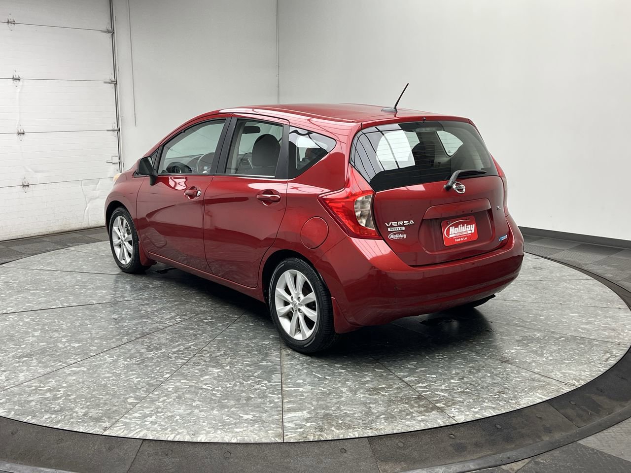 Used 2014 Nissan Versa Note SV w/ SL Package FWD image 2