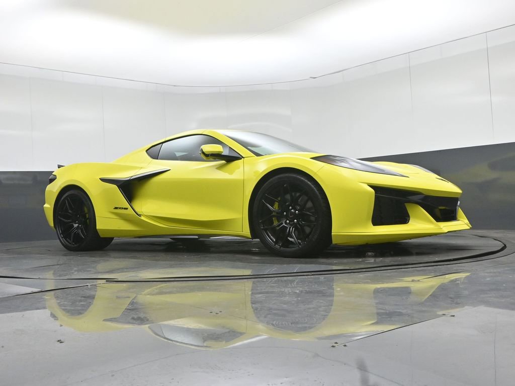 Used 2023 Chevrolet Corvette Z06 RWD image 54