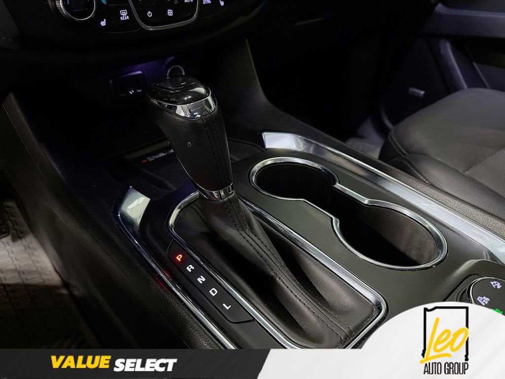 Used 2018 Chevrolet Traverse Premier image 17