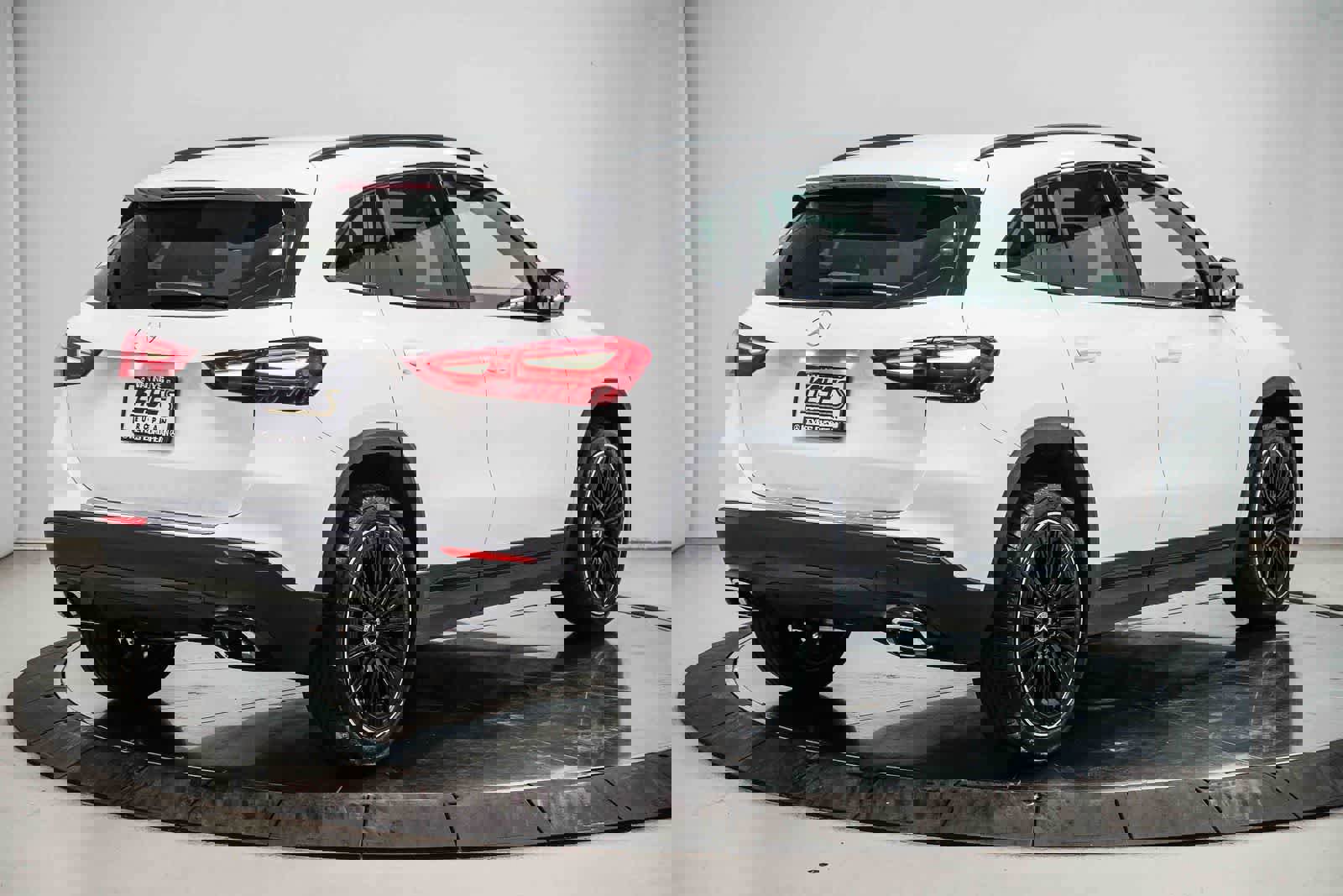 Certified 2026 Mercedes-Benz GLA 250 image 4