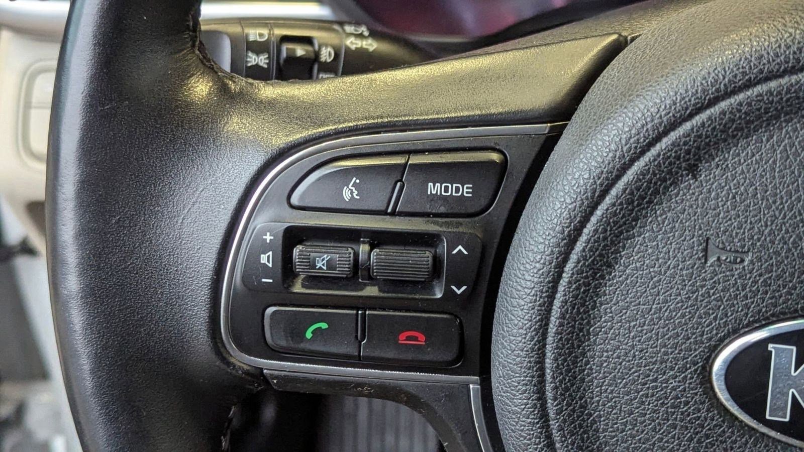 Used 2018 Kia Optima EX w/ Technology Package image 16