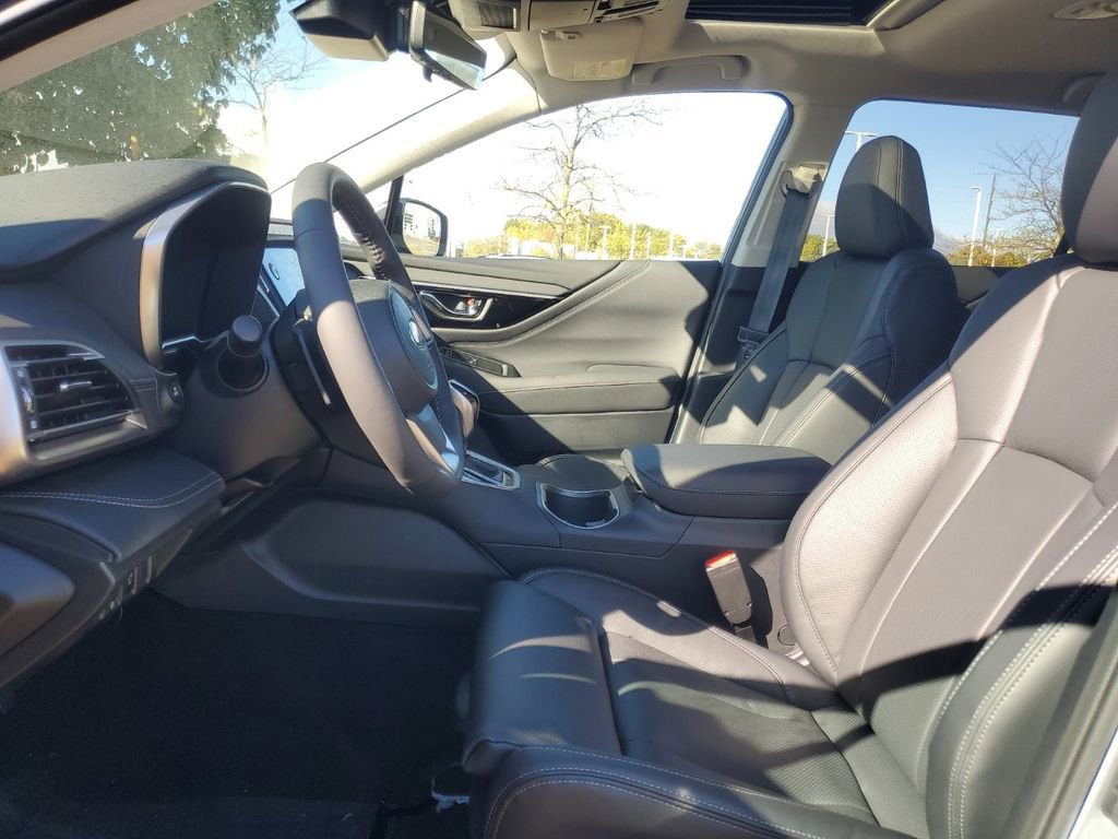 Certified 2025 Subaru Outback Touring XT AWD/4WD image 6