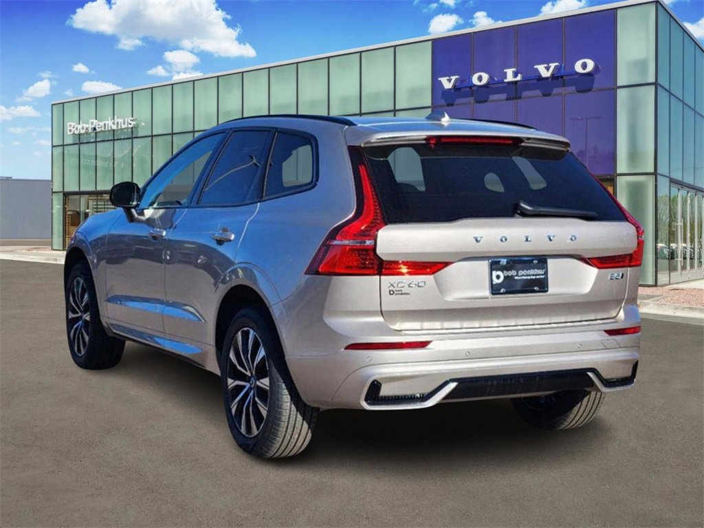 New 2025 Volvo XC60 B5 Core w/ Protection Package Premier image 5
