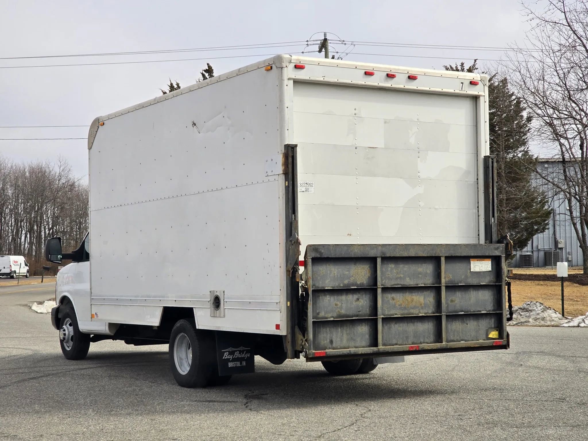 Used 2013 Chevrolet Express 3500 Extended image 9