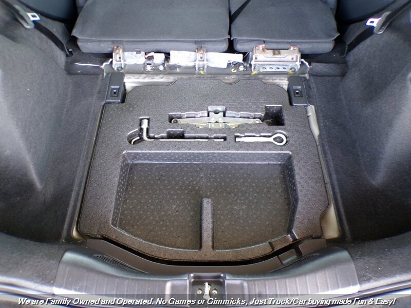 Used 2019 Honda Fit LX image 46