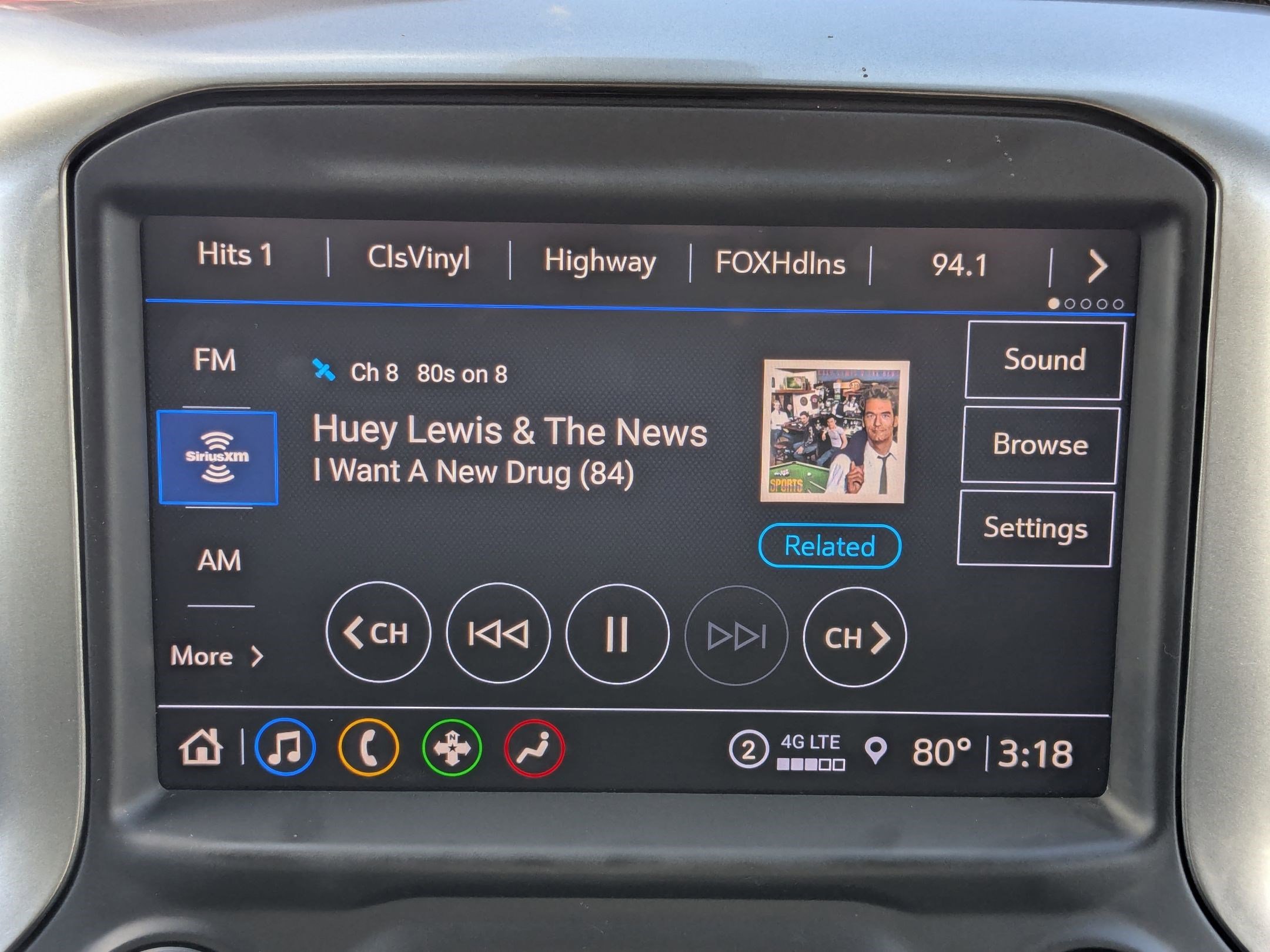 Used 2021 Chevrolet Silverado 1500 LTZ w/ Z71 Off-Road Package AWD/4WD image 24