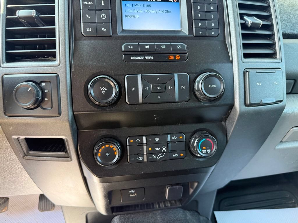 Used 2021 Ford F250 XL w/ Power Equipment Group AWD/4WD image 33