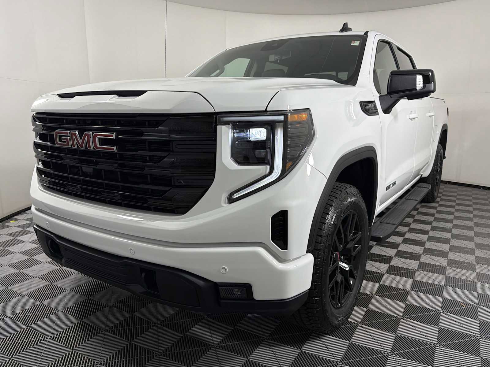 New 2026 GMC Sierra 1500 Elevation w/ Elevation Premium Package image 6