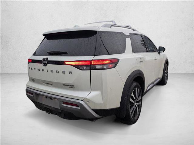 Used 2024 Nissan Pathfinder Platinum AWD/4WD image 5