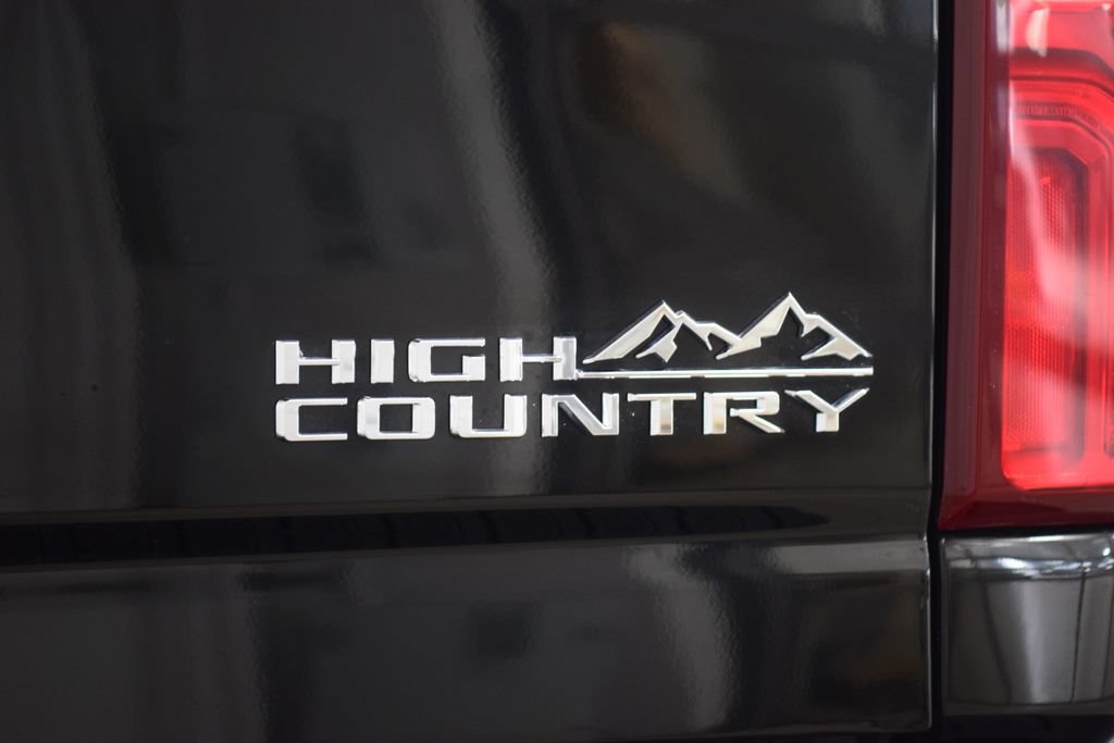Used 2024 Chevrolet Silverado 3500 High Country w/ High Country Premium Package AWD/4WD image 26