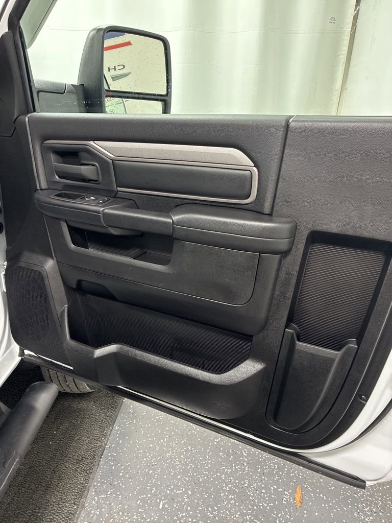 Used 2024 RAM 5500 Tradesman AWD/4WD image 28