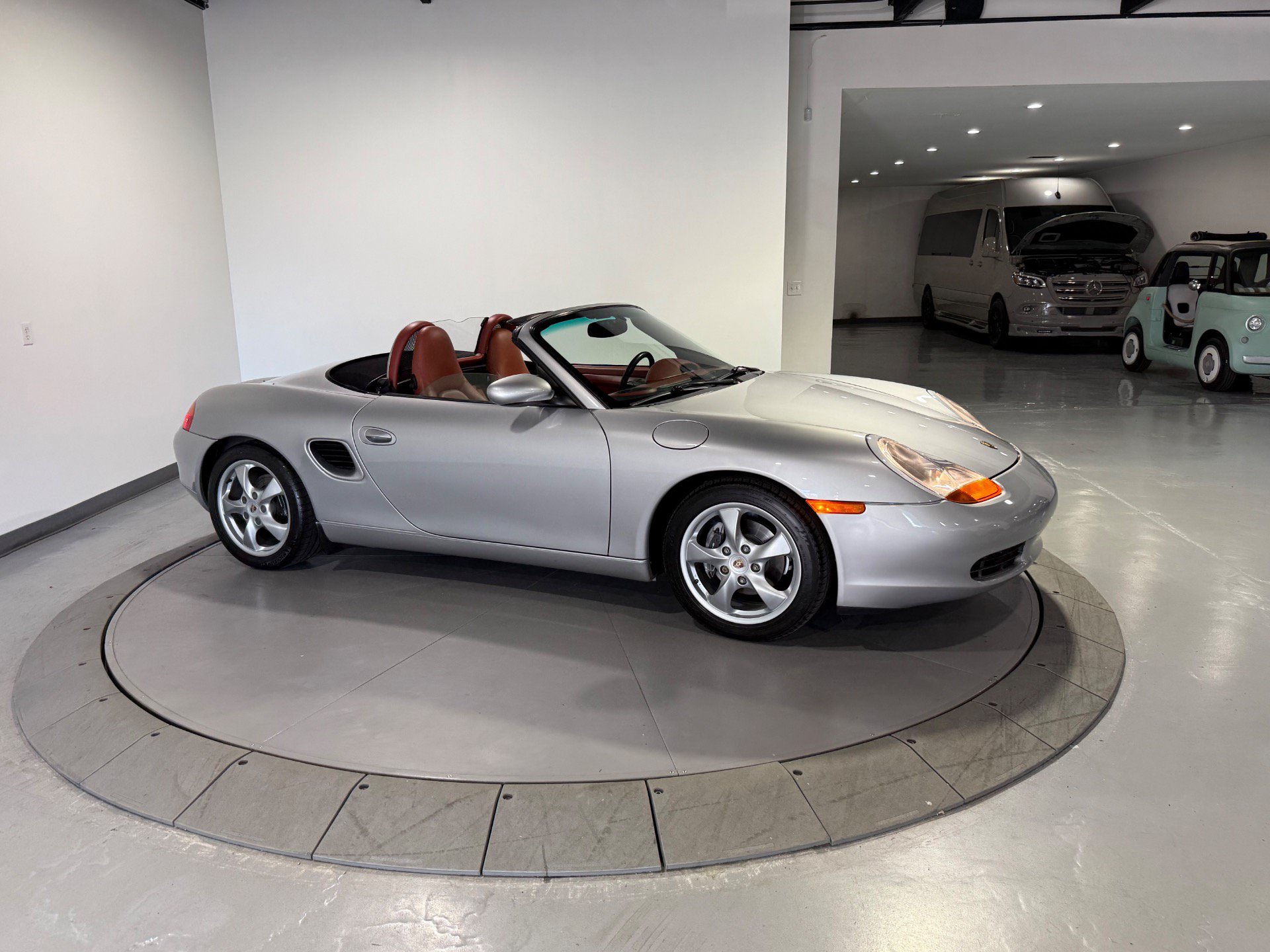 Used 2001 Porsche Boxster RWD image 10