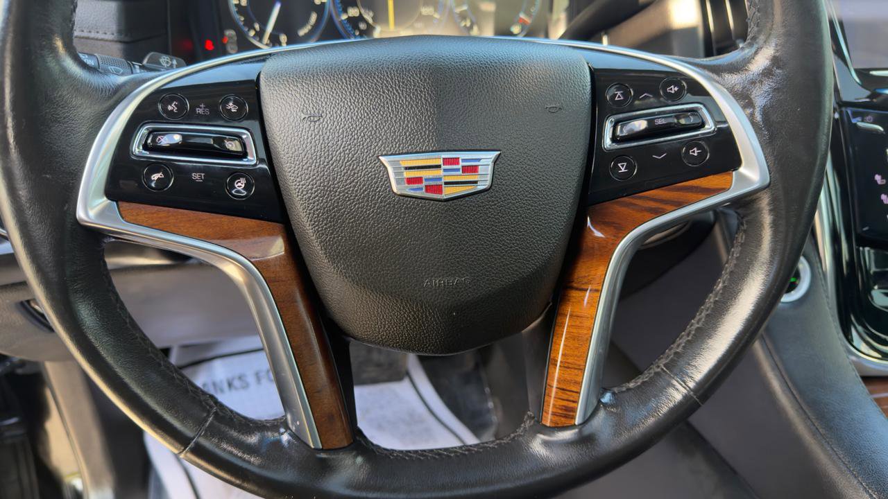Used 2015 Cadillac Escalade Premium AWD/4WD image 36