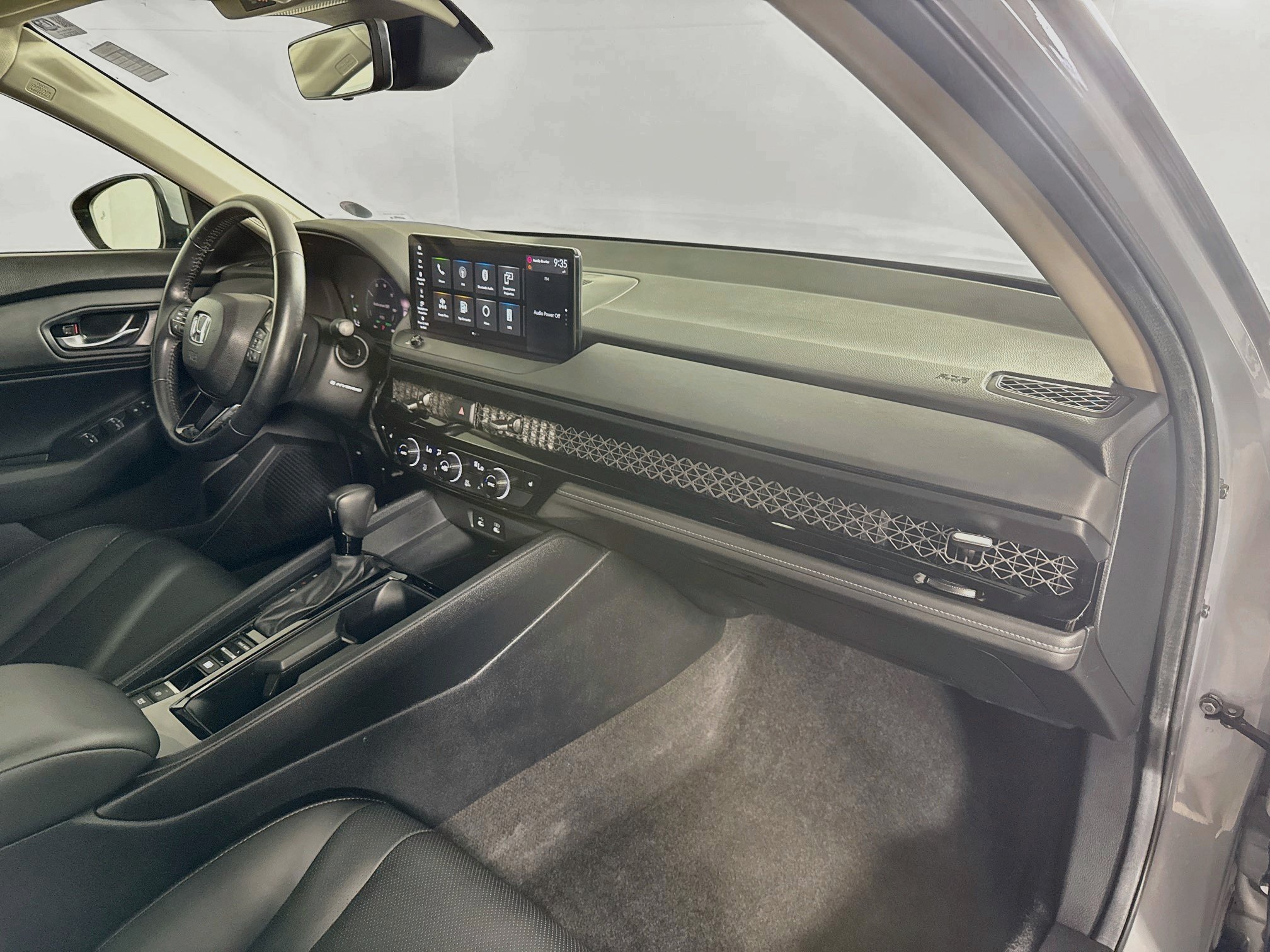 Used 2024 Honda Accord EX-L image 36
