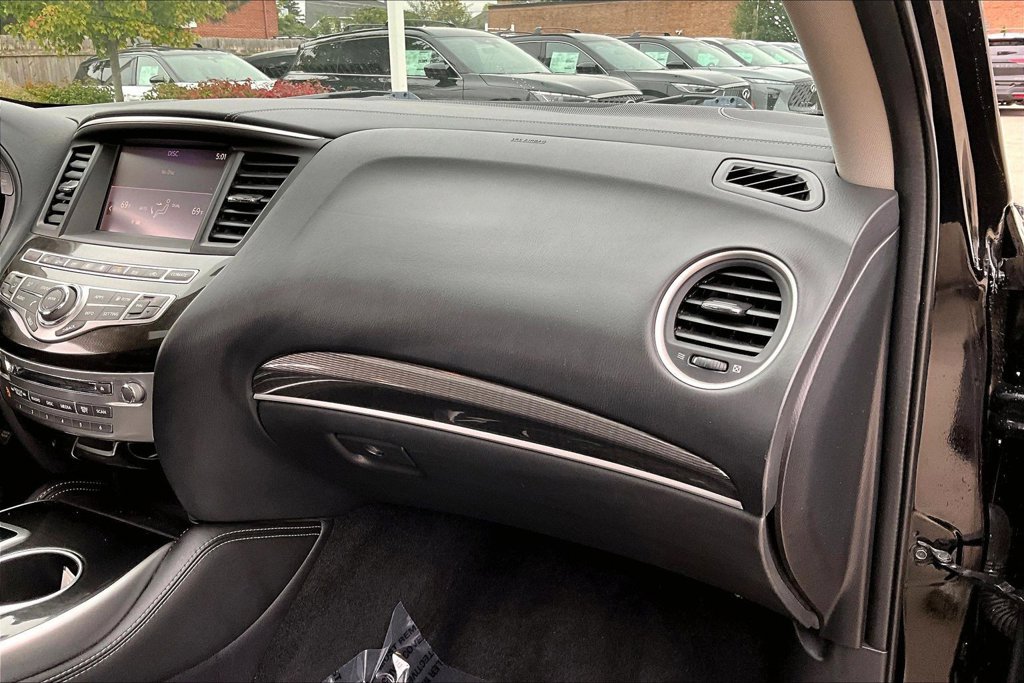 Used 2019 INFINITI QX60 Pure AWD/4WD image 27