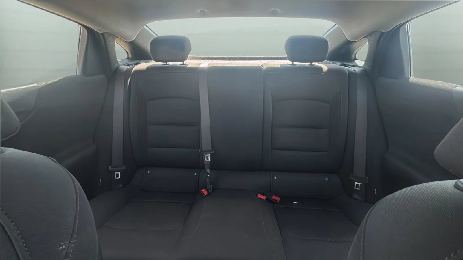 Used 2025 Chevrolet Malibu LS FWD image 18