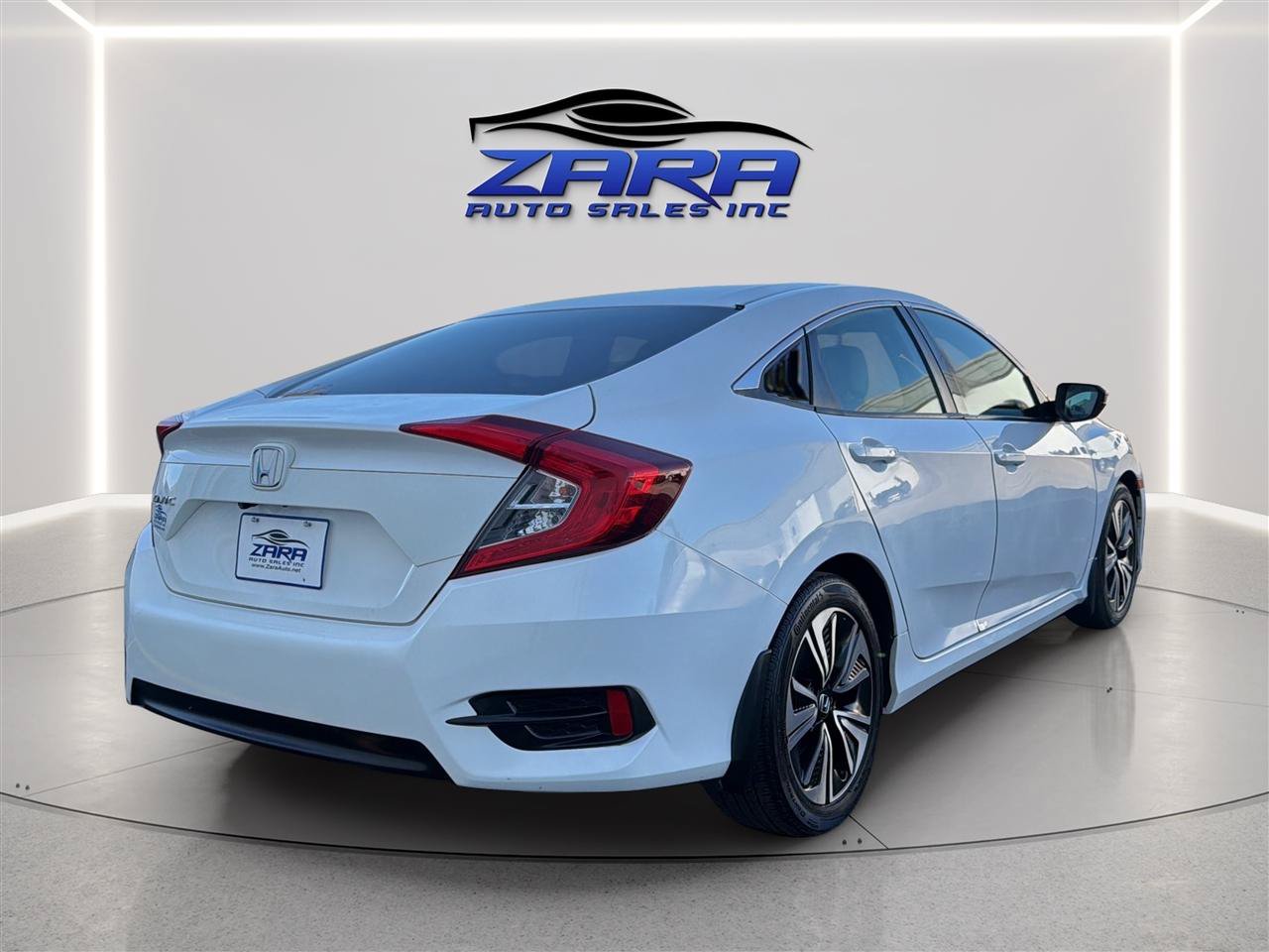 Used 2018 Honda Civic LX image 7