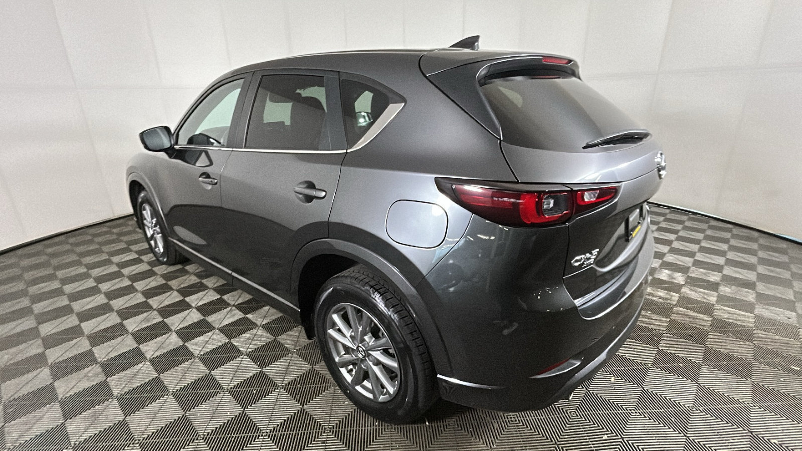 Used 2025 MAZDA CX-5 AWD 2.5 S w/ Preferred Package image 5