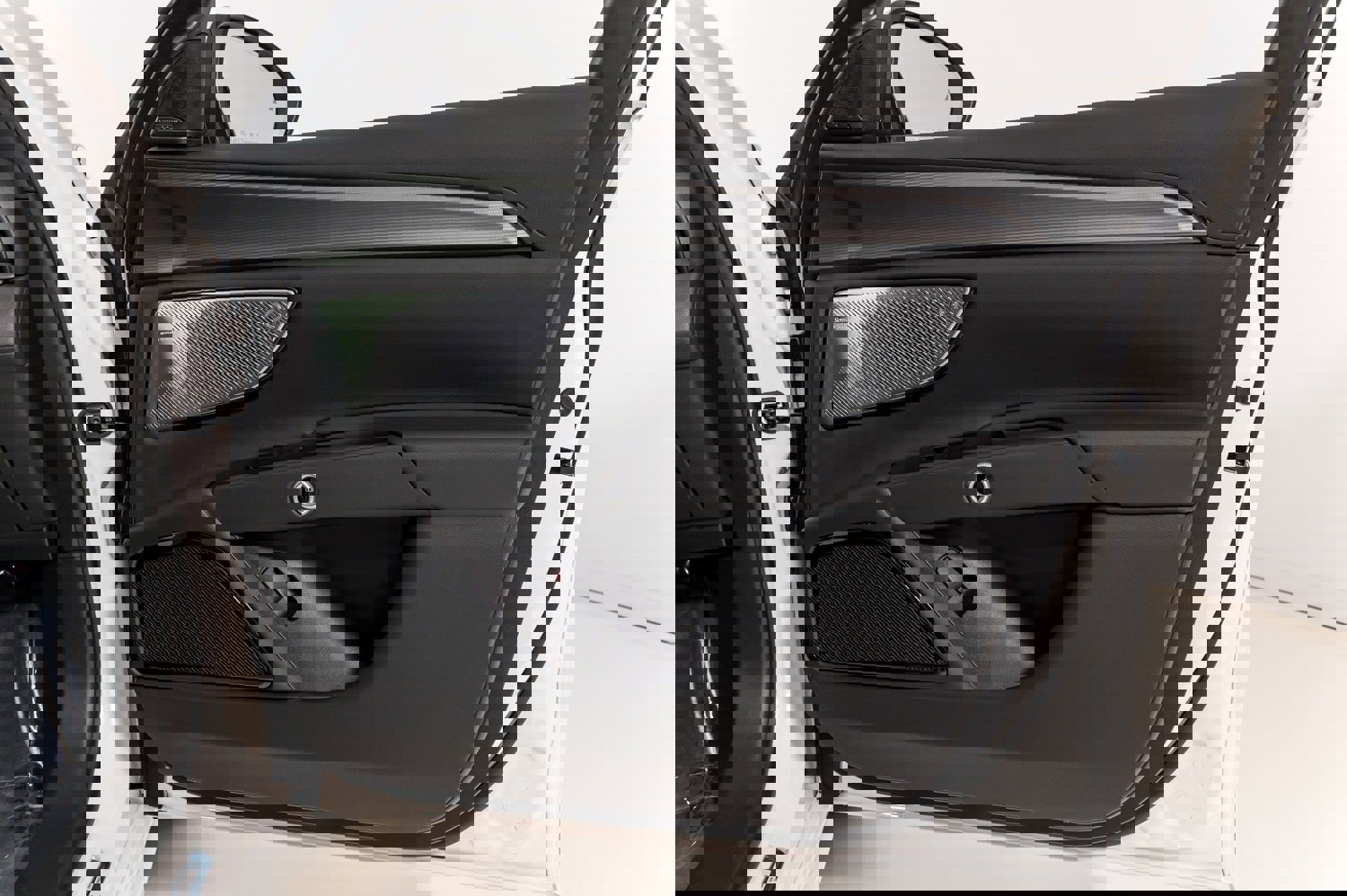 Used 2024 Maserati Grecale GT image 23