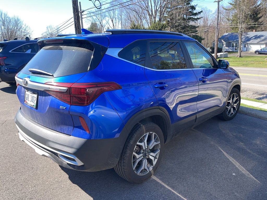 Used 2021 Kia Seltos EX image 1