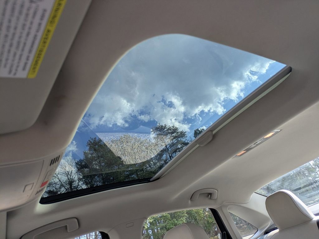 Used 2023 Volkswagen Jetta SE FWD image 19